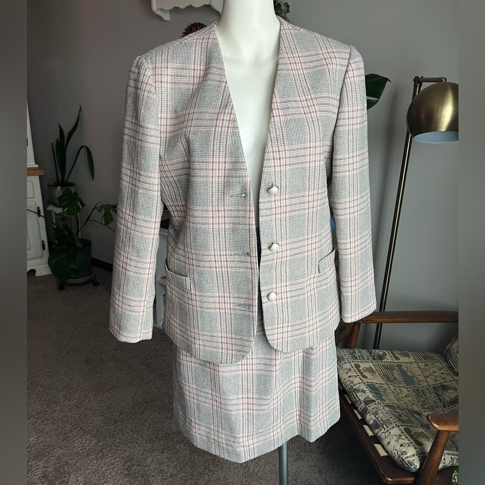 Two piece plaid skirt suit